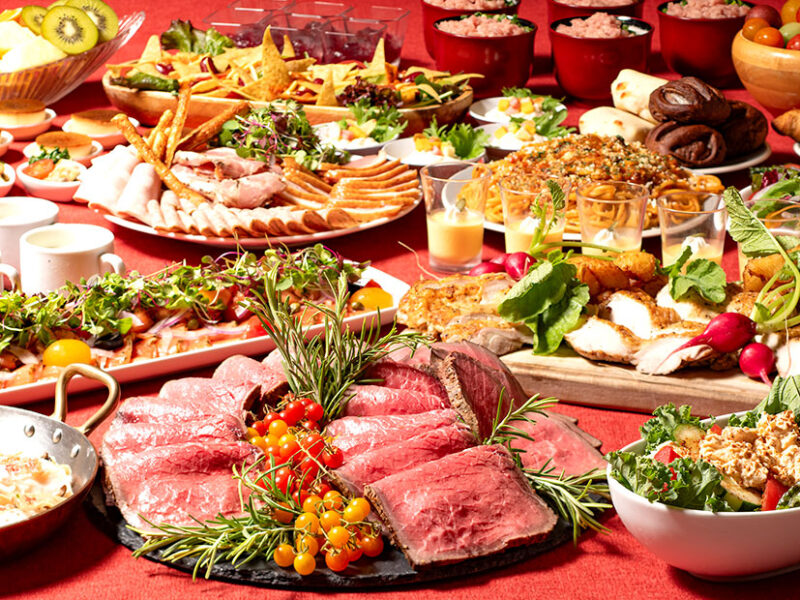 洋食調理スタッフ【ロイヤルパインズホテル浦和】未経験OK！受賞歴のあるシェフの元で働きながら学べます